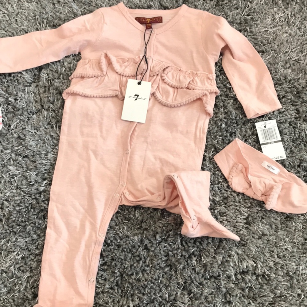 7 for all mankind footsie